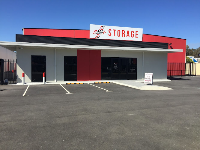 Storage King Maddington South