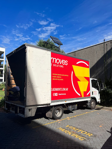 Flash Moves Transport Solutions