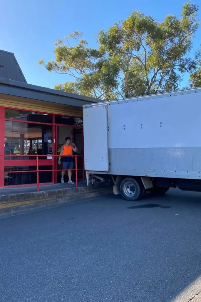 Tuggerah-removals-commercial-move-out-LakeHaven-1